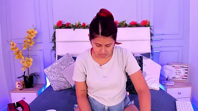Snapshot of Karlagonzales_ chatting on 10, 3, 2025 Karlagonzales online show from 10, 3, 2025