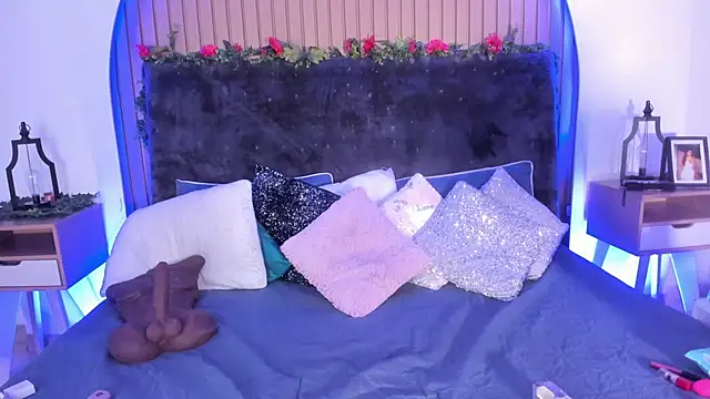 Karlagonzales  online show from 11, 4, 2026