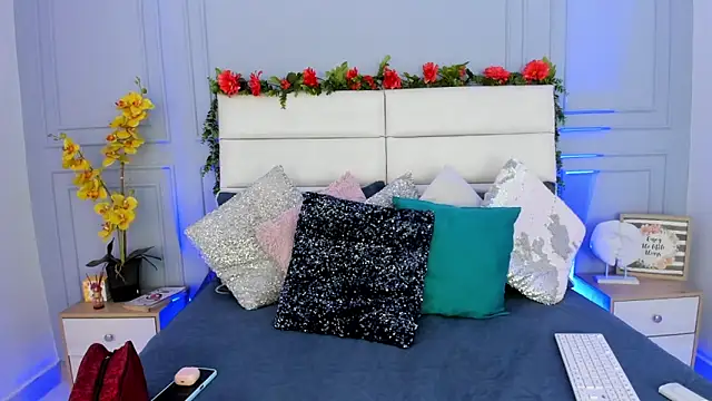 Snapshot of Karlagonzales_ chatting on 18, 3, 2025 Karlagonzales online show from 18, 3, 2025