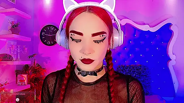 LeyXandrabraz online show from 9, 4, 2026