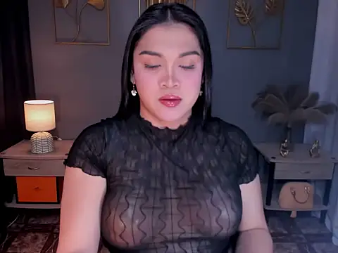 MaxeneCullens online show from 2, 10, 2025