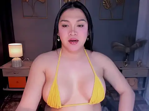 MaxeneCullens online show from 24, 9, 2025