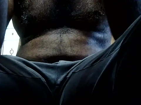 Snapshot of reegan889 chatting on 1, 11, 2025 reegan889 online show from 1, 11, 2025