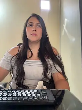 kendall 52 online show from 22, 4, 2026