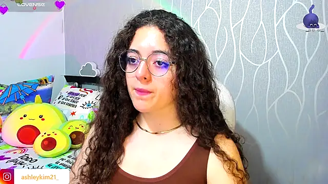 AshleyKim  online show from 15, 11, 2025