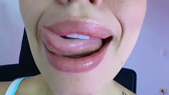 lisbet21x online show from 8, 11, 2025