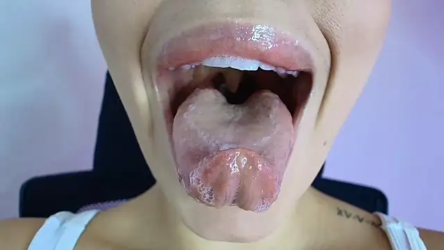 lisbet21x online show from 6, 11, 2025