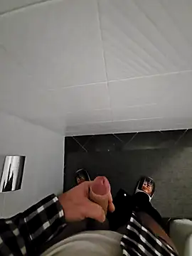 Dolceporco19 online show from 2, 3, 2026