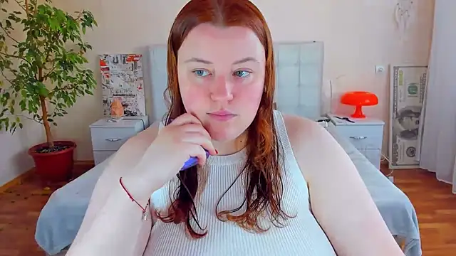 Snapshot of PolinaSalvatore chatting on 28, 4, 2026 PolinaSalvatore online show from 28, 4, 2026