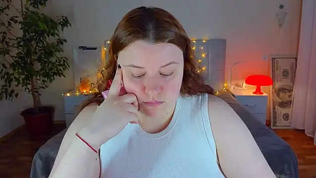 PolinaSalvatore online show from 5, 3, 2026