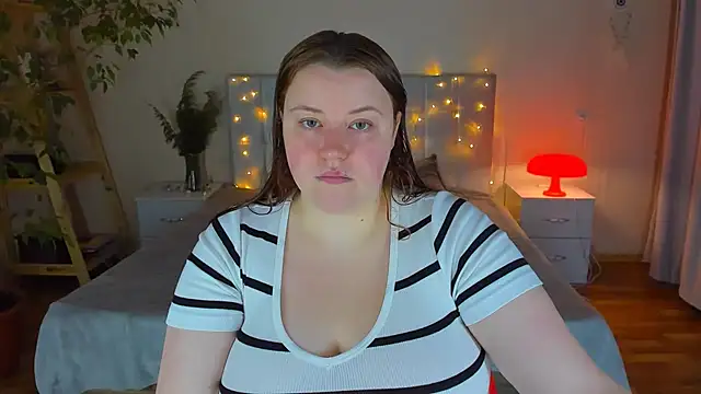 PolinaSalvatore online show from 30, 10, 2025