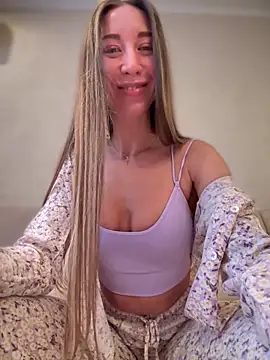 EvaCatt online show from 4, 11, 2025