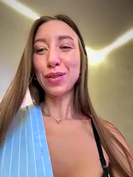 EvaCatt online show from 7, 11, 2025