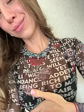 EvaCatt online show from 4, 2, 2026