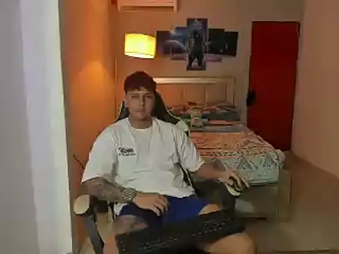 Snapshot of Jake_simons chatting on 24, 12, 2024 Jake simons online show from 24, 12, 2024