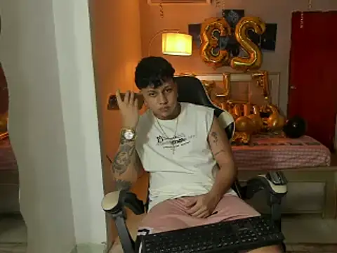 Snapshot of Jake_simons chatting on 27, 2, 2025 Jake simons online show from 27, 2, 2025