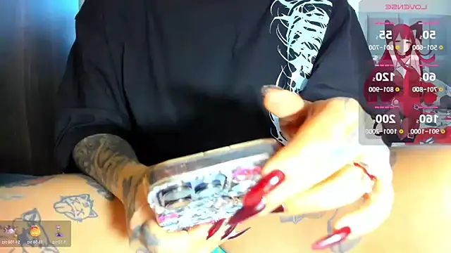 Snapshot of girl_tatto13 chatting on 1, 7, 2026 girl tatto13 online show from 1, 7, 2026