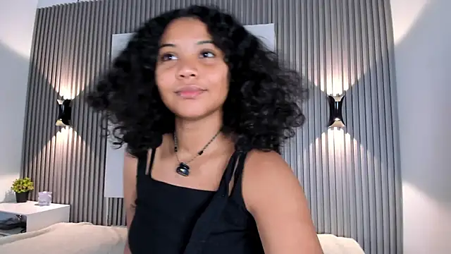 Zafiiraa online show from 4, 2, 2026