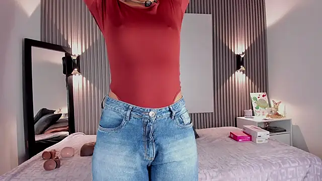 Zafiiraa online show from 2, 4, 2026