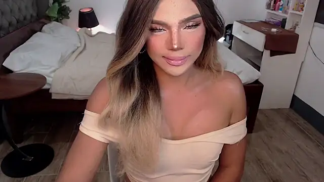 liaa lurrecams online show from 10, 6, 2026