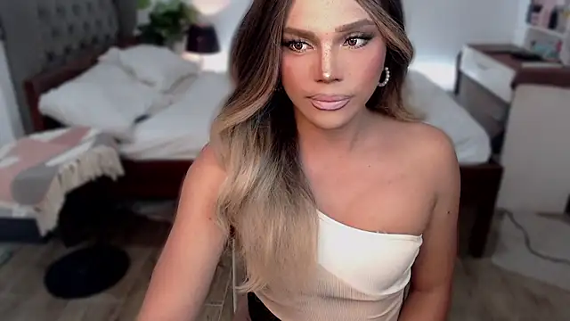 liaa lurrecams online show from 24, 10, 2025