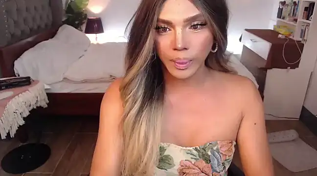 Snapshot of liaa_lurrecams chatting on 21, 3, 2025 liaa lurrecams online show from 21, 3, 2025