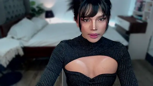 liaa lurrecams online show from 24, 11, 2025