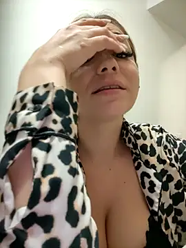 Ella sweety online show from 20, 12, 2025