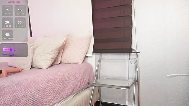 Alexxandra 12 online show from 26, 11, 2025