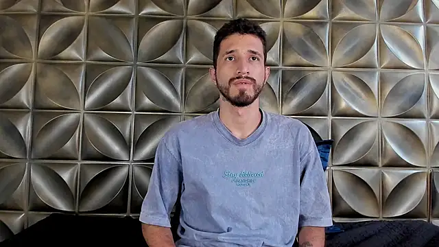 sam bisex online show from 5, 4, 2026