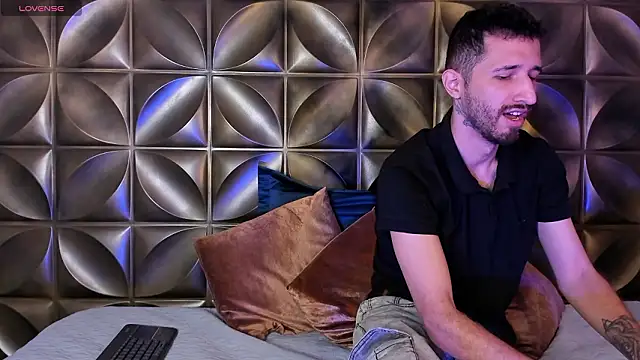 sam bisex online show from 26, 3, 2026