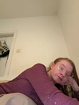 Snapshot of jannis1992 chatting on 19, 4, 2026 jannis1992 online show from 19, 4, 2026