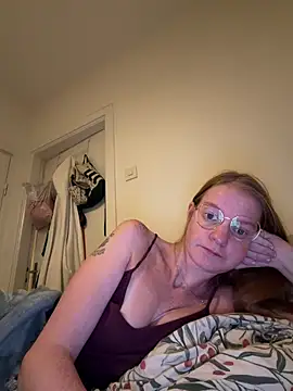 Snapshot of jannis1992 chatting on 4, 4, 2026 jannis1992 online show from 4, 4, 2026