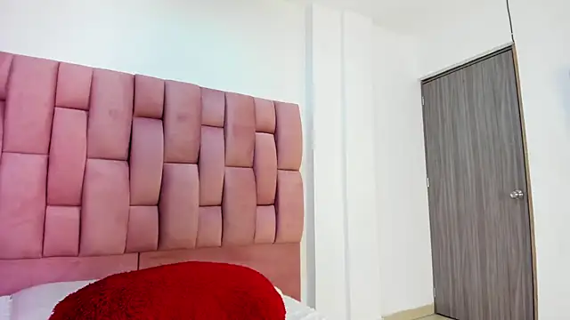 Lia sarahi online show from 15, 12, 2025