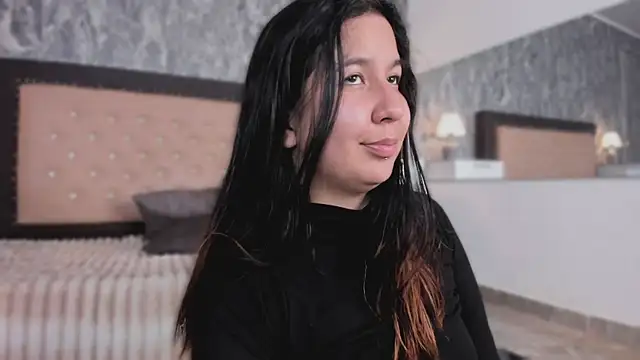 Lia sarahi online show from 13, 11, 2025