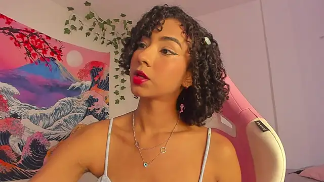 Snapshot of khaliope chatting on 8, 1, 2025 khaliope online show from 8, 1, 2025