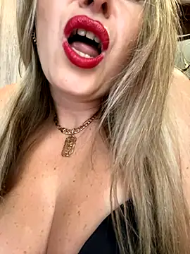 Kittenforyou online show from 17, 10, 2025