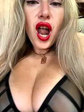 Kittenforyou online show from 6, 11, 2025