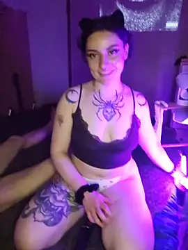 Snapshot of Moxxxie chatting on 26, 5, 2026 Moxxxie online show from 26, 5, 2026