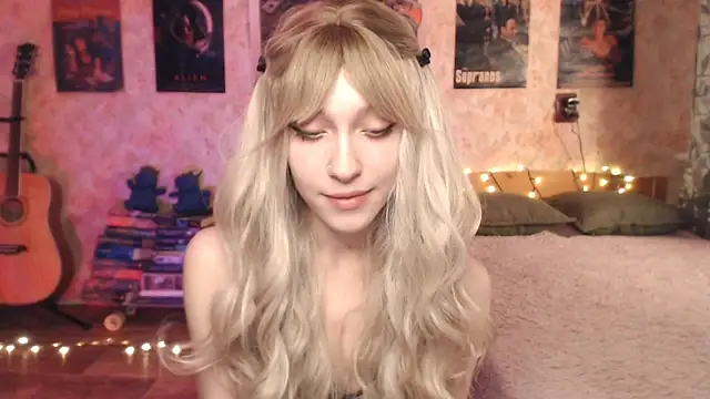 Friendly Ellie online show from 10, 1, 2025