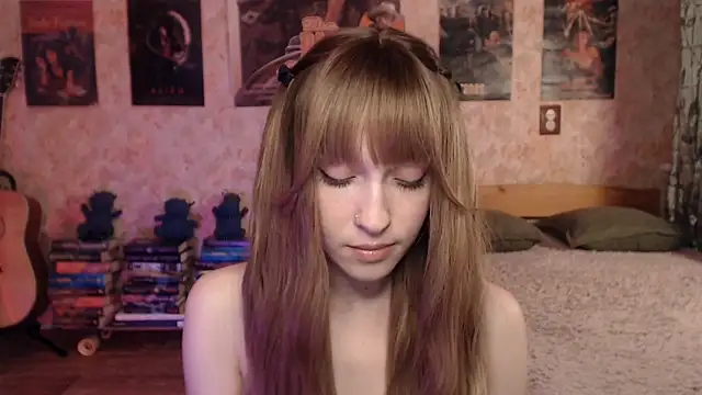 Friendly Ellie online show from 19, 4, 2026