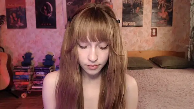 Snapshot of Friendly_Ellie chatting on 11, 5, 2026 Friendly Ellie online show from 11, 5, 2026
