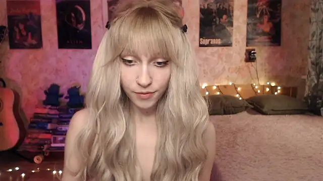 Friendly Ellie online show from 22, 1, 2025
