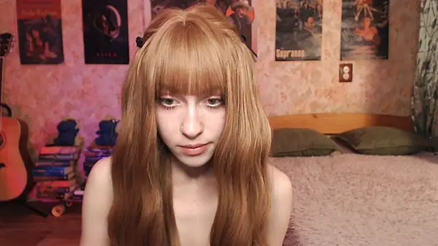 Friendly Ellie online show from 24, 11, 2025