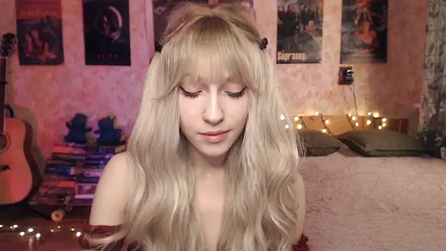 Friendly Ellie online show from 19, 1, 2025