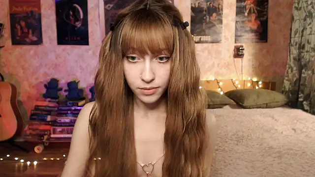 Friendly Ellie online show from 21, 12, 2024