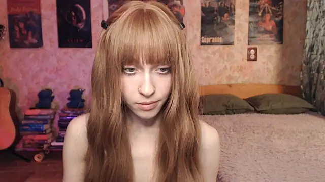 Friendly Ellie online show from 30, 11, 2025