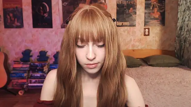 Friendly Ellie online show from 20, 10, 2025