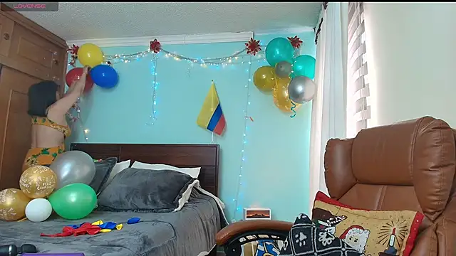 ISABEEL SOFIA01 online show from 12, 6, 2026