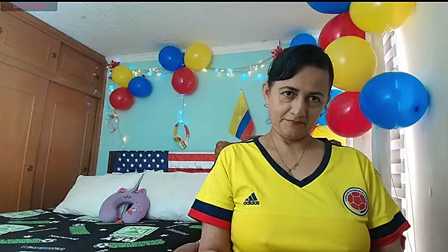 ISABEEL SOFIA01 online show from 17, 6, 2026